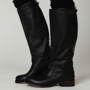 Ash Destroyer & Free People Boot 40